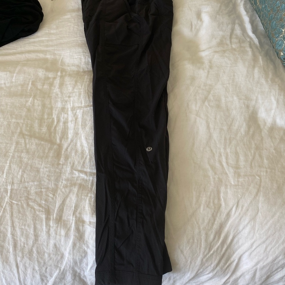 Lululemon joggers great condition size XS